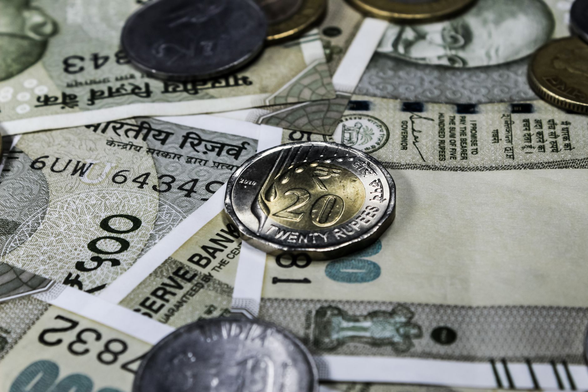 RBI Repo Rate Hike: The Real Impact on Home Loans & FDs